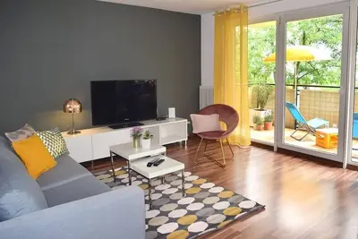 Image de 65 m² Apartment w. Spreeview directly at Ostkreuz