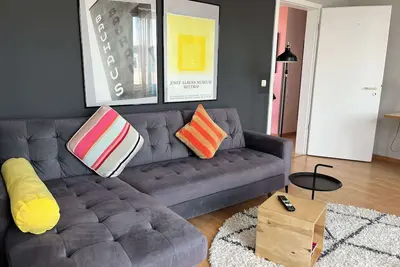 Image de Quiet 60sqm Penthouse near Ber Airport