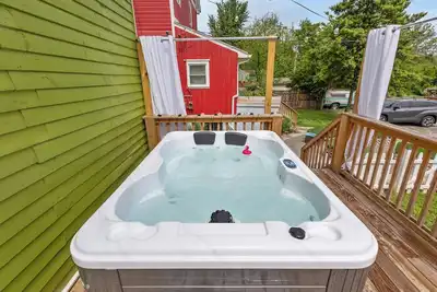 Image de Charming 3-bedroom house downtown Frankfort/ king beds