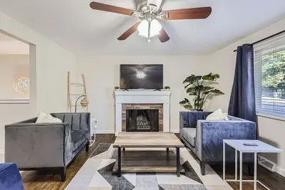 Image de 4bd - Hot Tub, Bbq, Games - 10 Mins to Olde Town