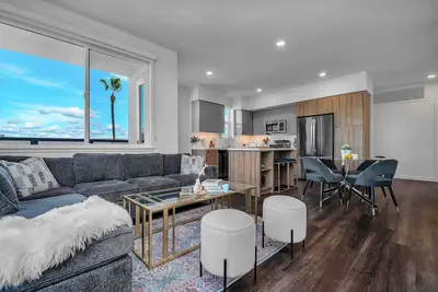 Image de Charming 2-bedroom apartment with Ac, fitness room in tranquil Santa Ana