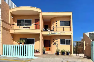 Image de Sea Cliff, 4-bedroom Economical, Oceanfront House, Isla Mujeres