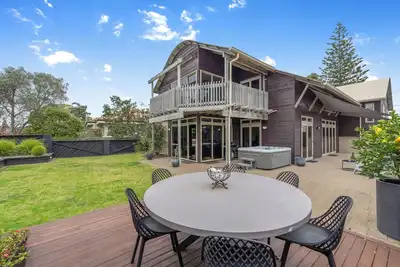 Image de The Long Weekender - Mount Maunganui Holiday Home