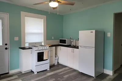 Image de Charming 1-bedroom apartment in center of Allen with WiFi, Ac, park and more