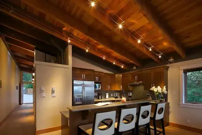Image de Mariner's Loft Salt Spring Island - 2bdrm - Unit 201