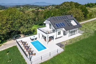 Image de Maison confortable Ă Gornja Stubica.
