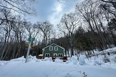 Image de Windham Mountain House @redfallslanding -- A Catskill Mountains Retreat