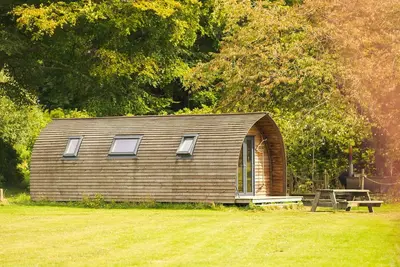 Image de Large-Outdoor Bath-Cabine-Douche
