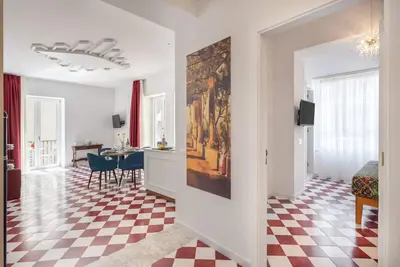 Image de Luxury New Sorrento Home with Terrace - Sleeps 12