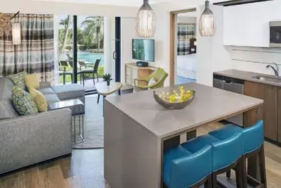 Image de Sunset Bay | Westin | Lux Resort | Concierge | Pool