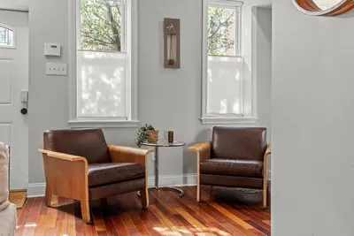 Image de Spacious 2br/2ba in Trendy Fishtown | NoLibs