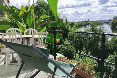 Image de Maison de village au calme et en bord de rivière