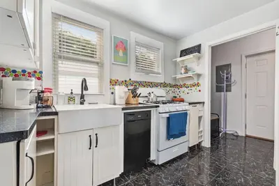 Image de Oak Park Il · Charming Retro 2br Cottage/Train/Laundry/Free Pkg