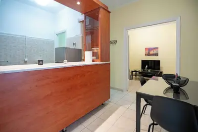 Image de Neos kosmos 1 bedrm semi-basement flat by Mps