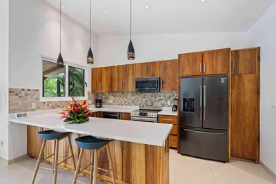 Image de Beach-Walkable Oasis in Potrero!