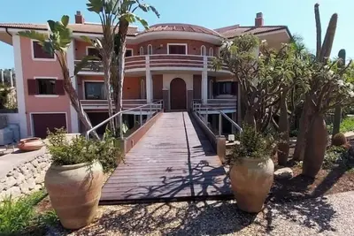 Image de Villa Giulia - Alba Fiorita