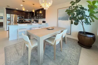Image de Luxury 3-Bedroom 3 Bath Waterfront Pool