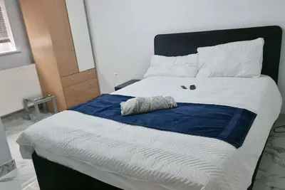 Image de Lovely 2-bedroom apartment with WiFi & free Parking  in charming Nottingham city