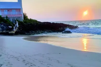 Image de Petite & Peaceful Studio by the Beach