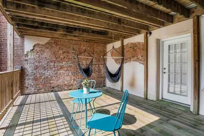 Image de Modern Downtown Columbia Condo