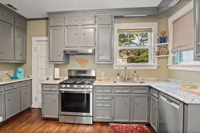 Image de Rosewood Charm 3\/2 Downtown