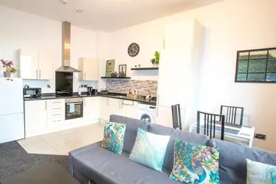 Image de Lovely 2 bedroom flat