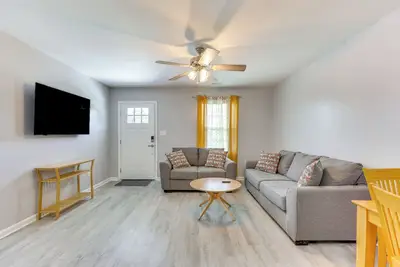 Image de 3 Mi to Brunswick Community College: Cozy Duplex!