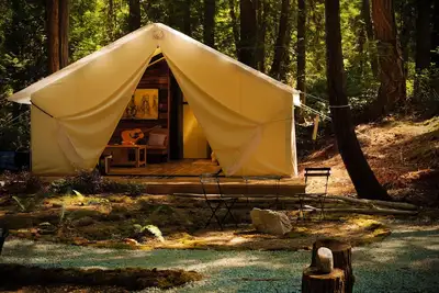 Image de Enchanting Wall Tent