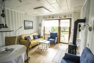 Image de Ostfriesische GemĂĽtlichkeit Ein im Ostfriesischem Stil Eingerichtetes Ferienhaus