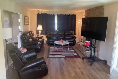 Image de Ranch-tastic 3-bedroom house in charming Gahanna with Ac, WiFi Aug 2024 updates