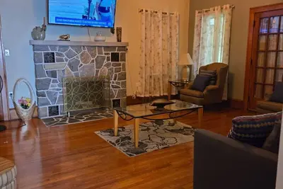 Image de Charming 2-bedroom house with Ac, WiFi in fantastic East Stroudsburg