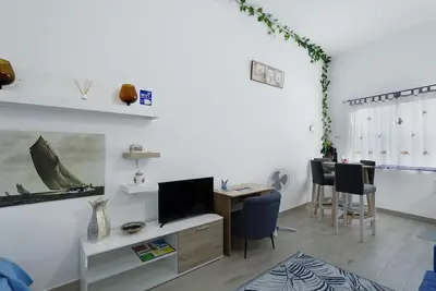 Image de Appartement de vacances 'Villa Monica' avec vue sur la mer, terrasse privée et Wi-Fi