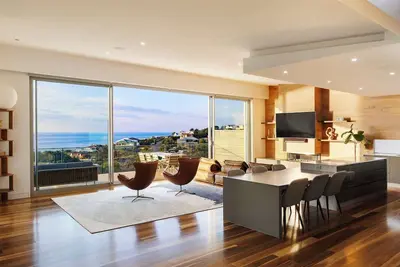 Image de Point Haven | Solar Pool, Basketball Court & Views