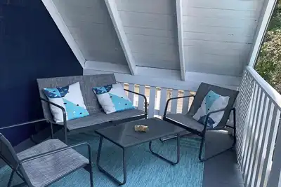 Image de Award-winning, charming, 1-bedroom apartment with Ac, WiFi in Pleasant Oak Park