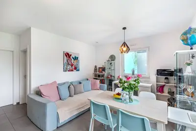 Image de Appartement 'Ruhige Wohnung' avec piscine partagée, terrasse privée et Wi-Fi