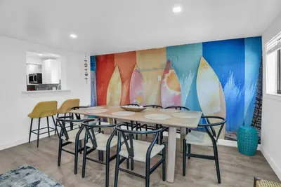Image de Surfs up - 4 Bdrm House W Pool