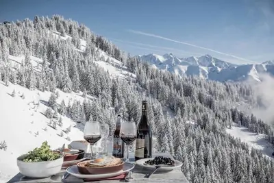 Image de Mountain Chic Chalet: Perfect Getaway in Megeve's Princesse Area