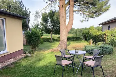Image de Vacation home between the lakes with garden, family-friendly