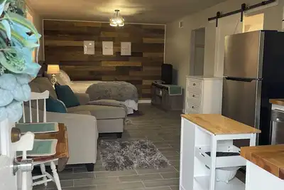Image de Charming and immaculate 1-bedroom Suite/Apartment in Elizabethton