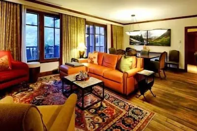 Image de 3| Ritz Carlton | Ski In\/Out | Lux Resort | Concierge | Spa
