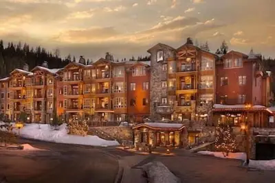 Image de Sleeps 8 | Hyatt | Lux Resort | Concierge | Fire Pits