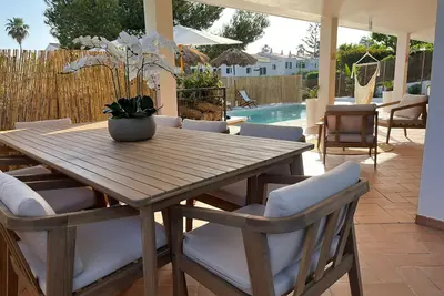 Image de Relax in Villa with Private Pool 1 Minute from the Beach - Pet Friendly!