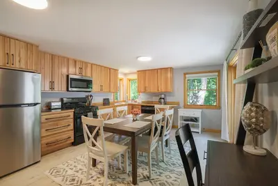 Image de Rose Cottage - 1 of 2 Cottages on Property - Near Boyne Mountain Trail!