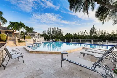 Image de Kayaks, Bikes & Bay Access: Bradenton Escape!