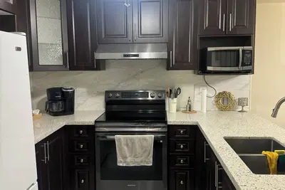 Home away from Home: Close to Pearson Airport, Highways and Malls