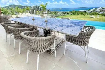 Image de Fleur De Lys prestigieuse villa avec vue mer