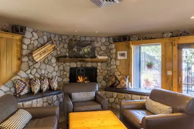 Image de Charming lodge in the middle of amazing Olympic Valley with Ac/Heating, WiFi