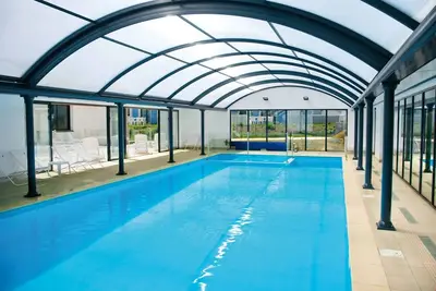 Image de T2 près du Golf de Quéven + piscine chauffée