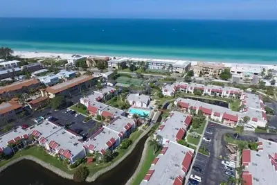 Image de Runaway Bay 153 - Beach, bay, pool and gym