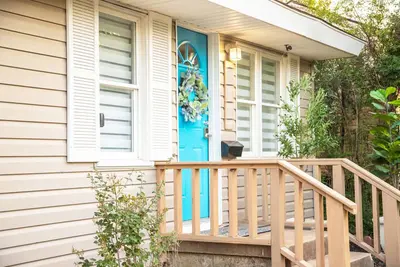 Image de Charming 2-bedroom cottage in fabulous Oklahoma City with Ac, WiFi